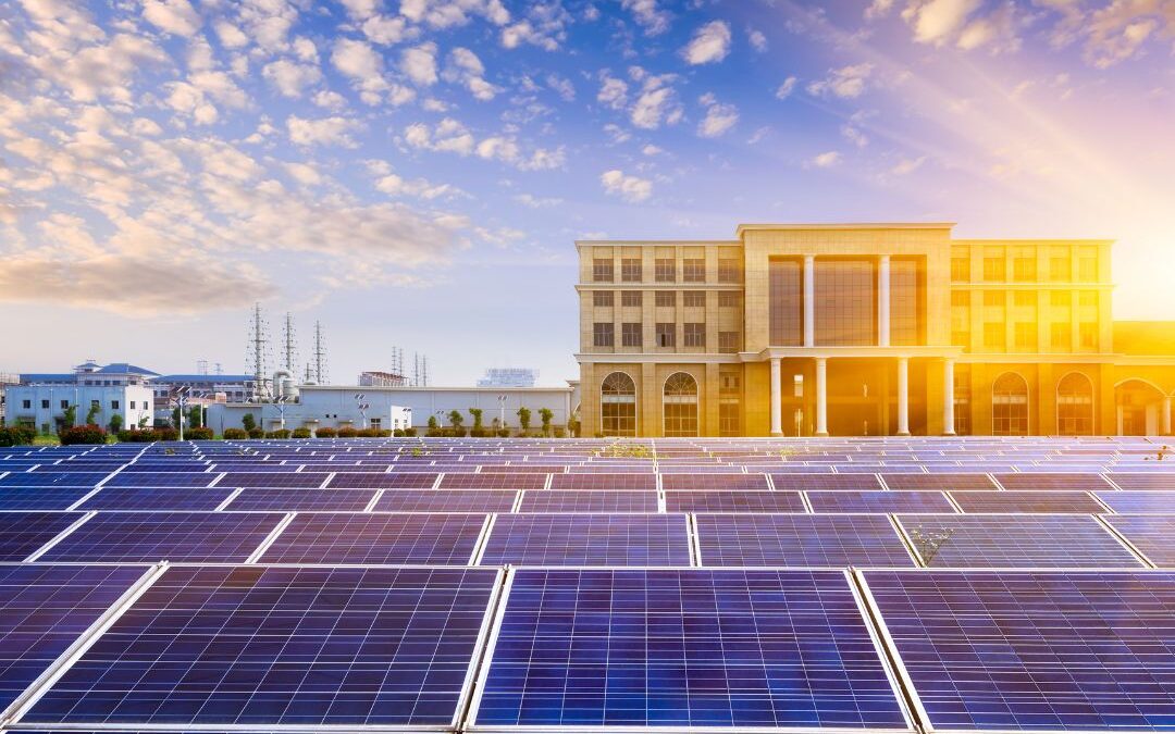 Montaż stacji transformatorowych – kluczowy element farmy fotowoltaicznej