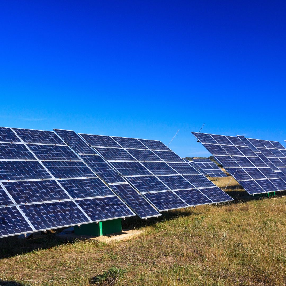 korzysci-inwestycja-farmy-fotowoltaiczne